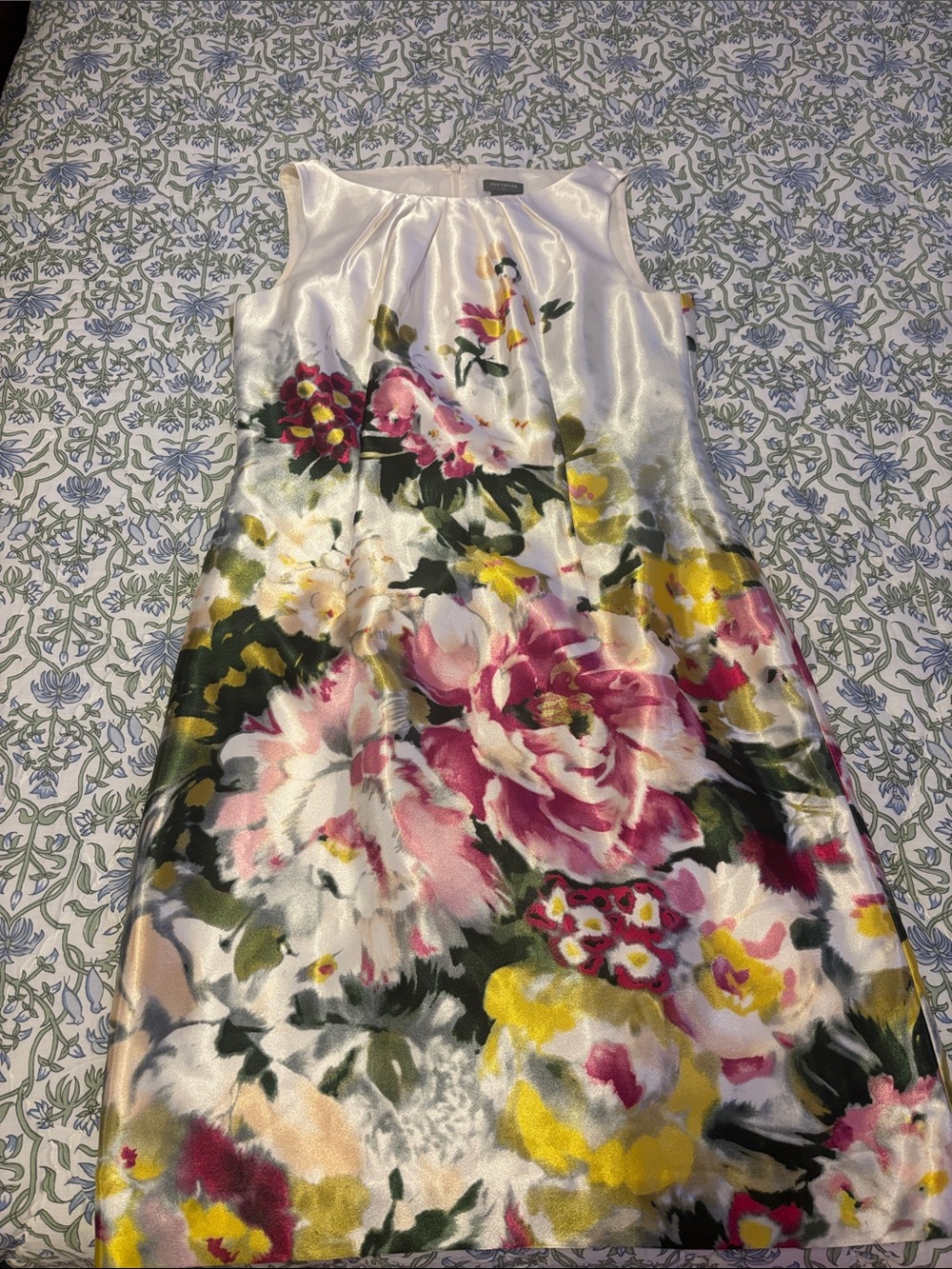 Size 2 women, Floral Satin Sheath Dress in Pink, Yellow & Green